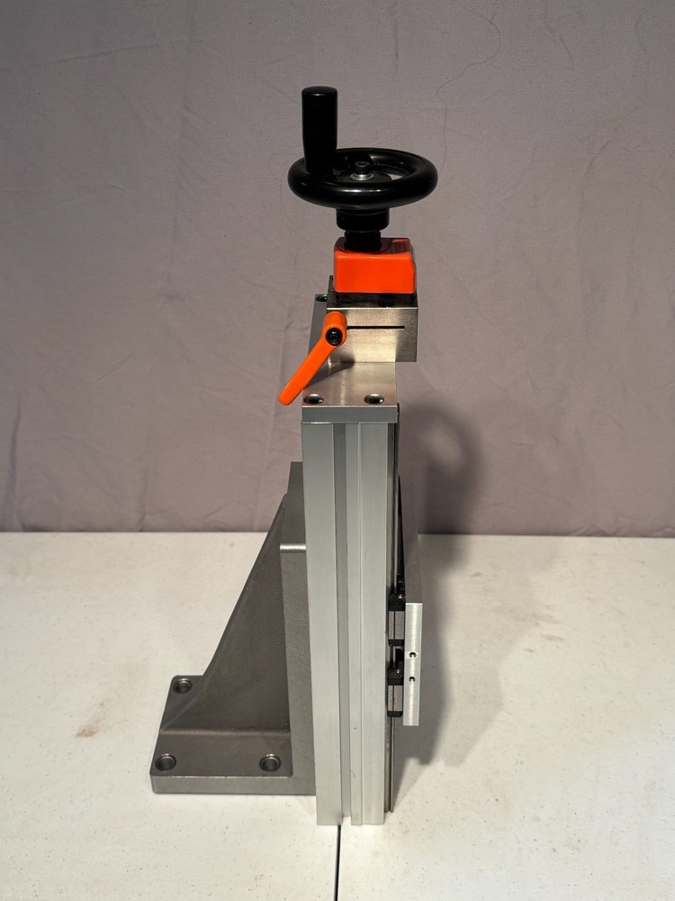 MISUMI KUDP20-A-320 Manually Operated Linear Motion Unit - Position Indicator