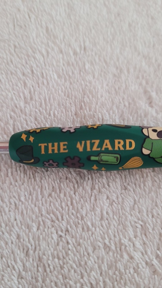 Preowned Wicked The Wizard Wooble Ergonomic Crochet Hook