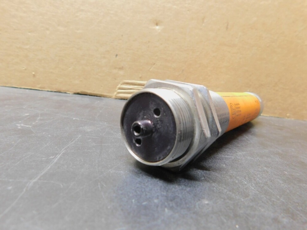 IFM TW2011 -- Infrared Temperature Sensor