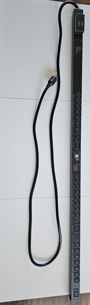 APC PDU Zero U Power Distribution Strip Switched Rack AP7941