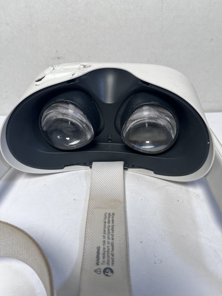 Meta Oculus Quest 2 256GB-VR Headset Headset ONLY - TESTED