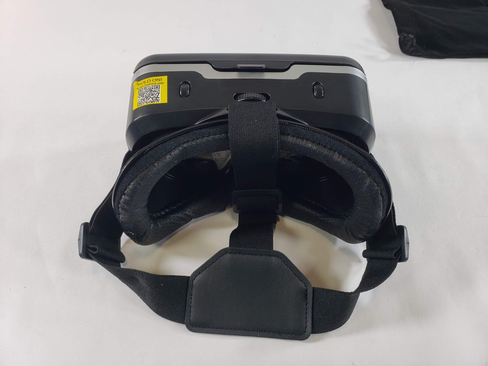VR Headset for Android - with Built-in Action Button | Virtual Reality Black