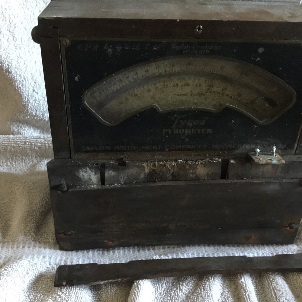 Tycos Pyrometer old vintage