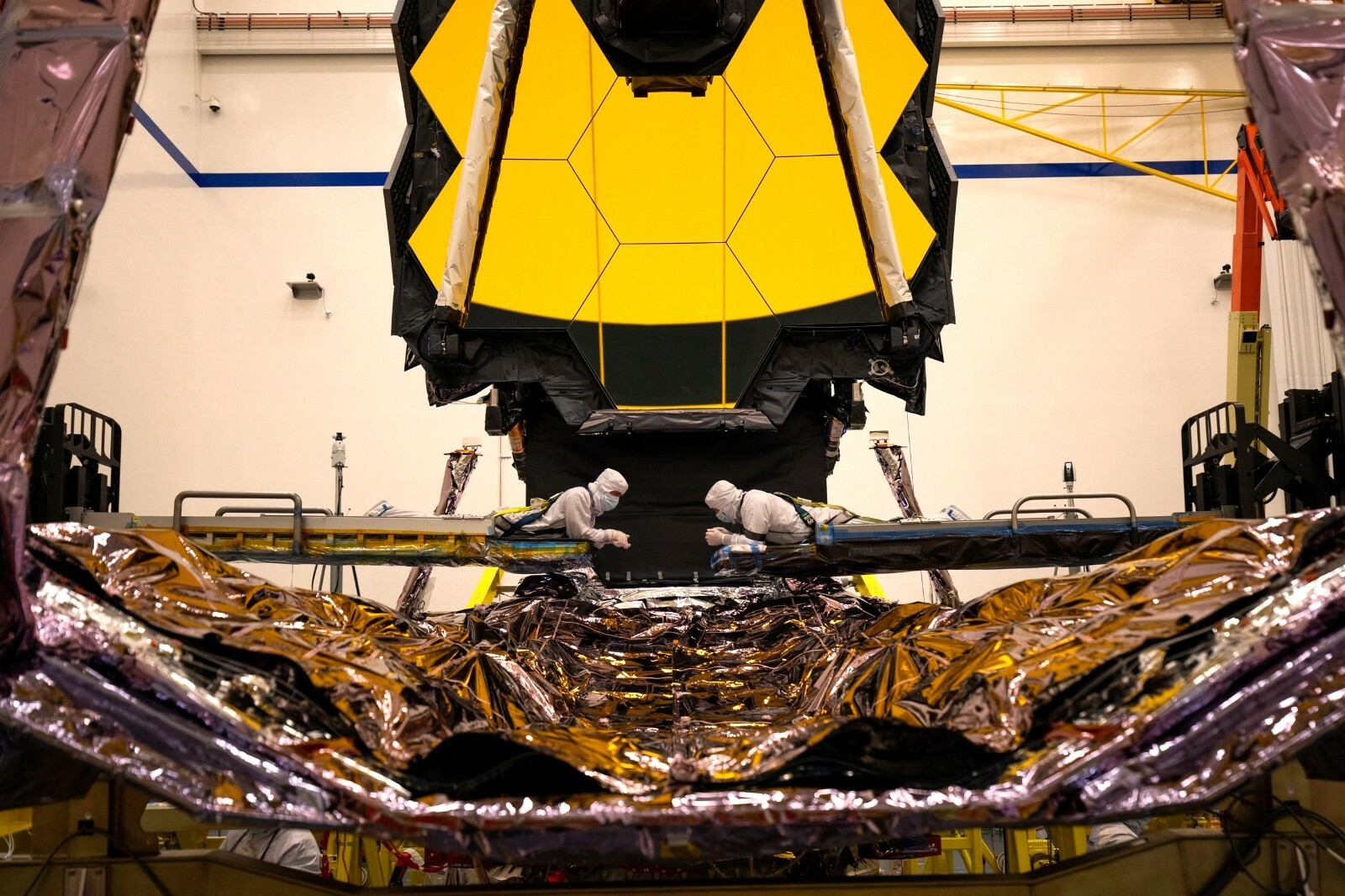 Authentic JAMES WEBB SPACE TELESCOPE - JWST - Ariane 5 -NASA ESA CSA Mission PIN