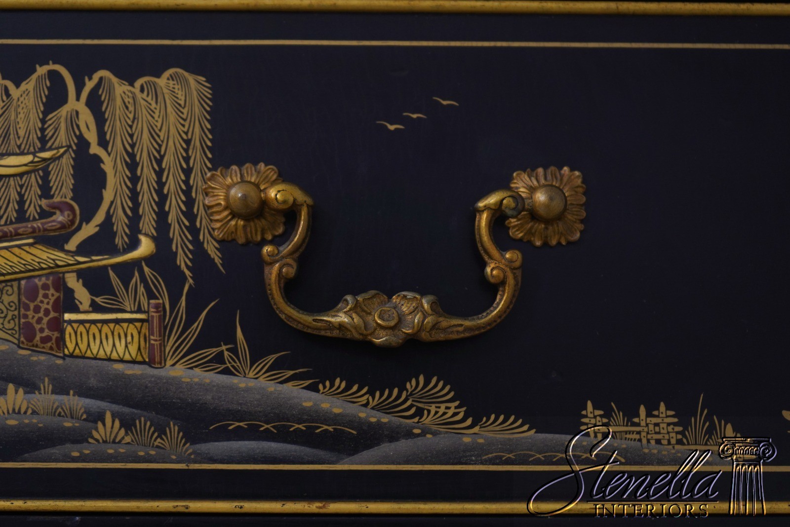 L71522: S. HILLIE English Made Chinoiserie Breakfront Bookcase