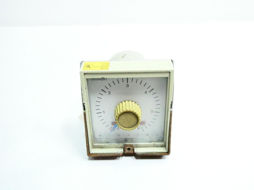 Omron SYD-AE Timer 0-6minutes 120v-ac