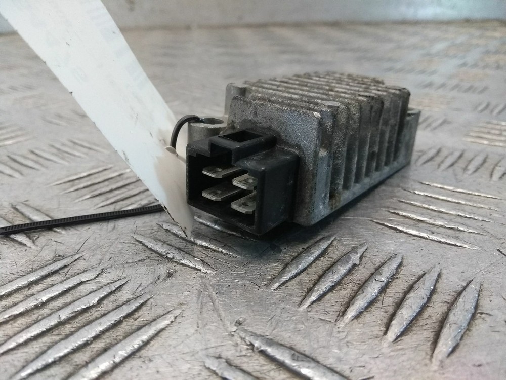 2016 YAMAHA WR 125 RECTIFIER REGULATOR