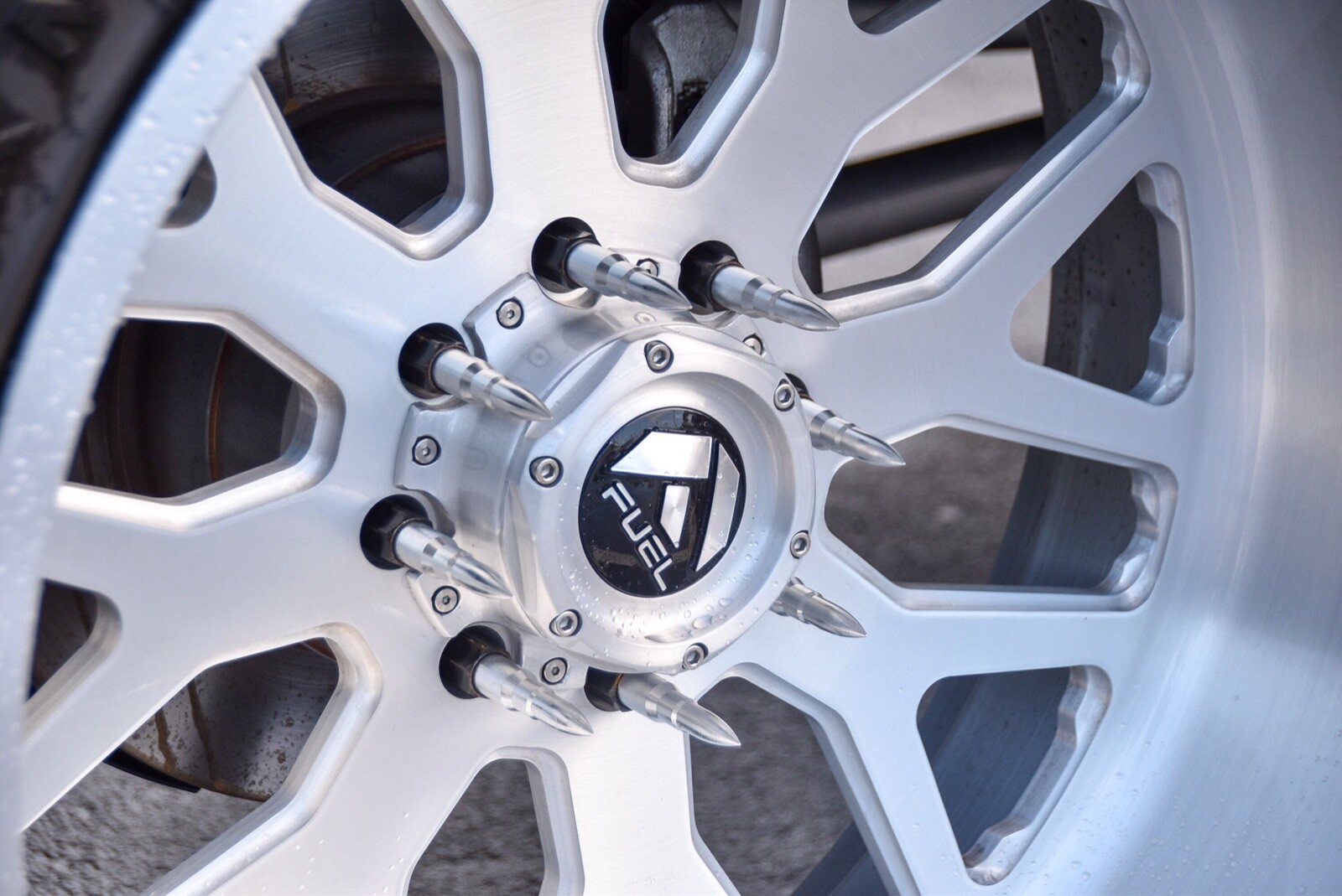 32 TRUE SPIKE 4.40" 14X1.5 FORGED STEEL LUG NUTS PURPLE 50 CAL CALIBER BULLET