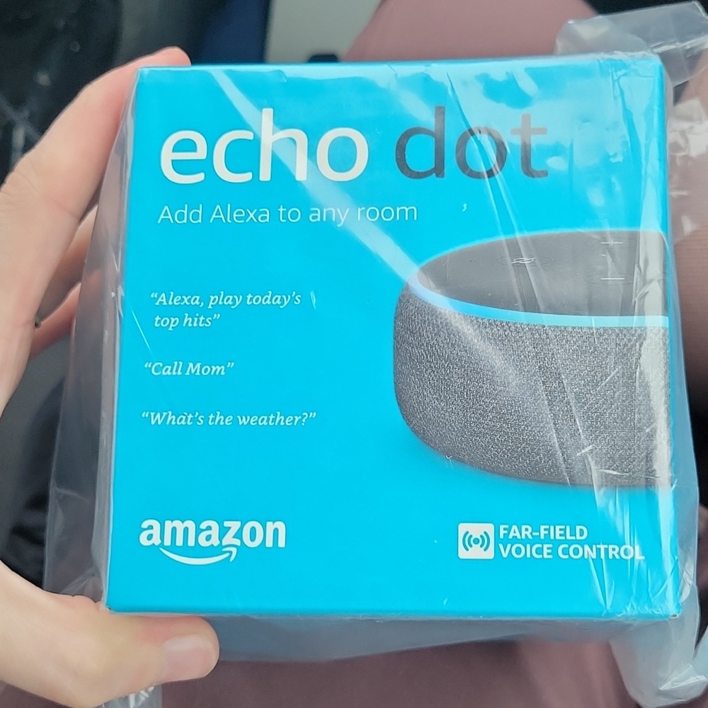 Amazon Echo Dot Gray Fabric Wireless Smart Speaker Alexa Voice Control