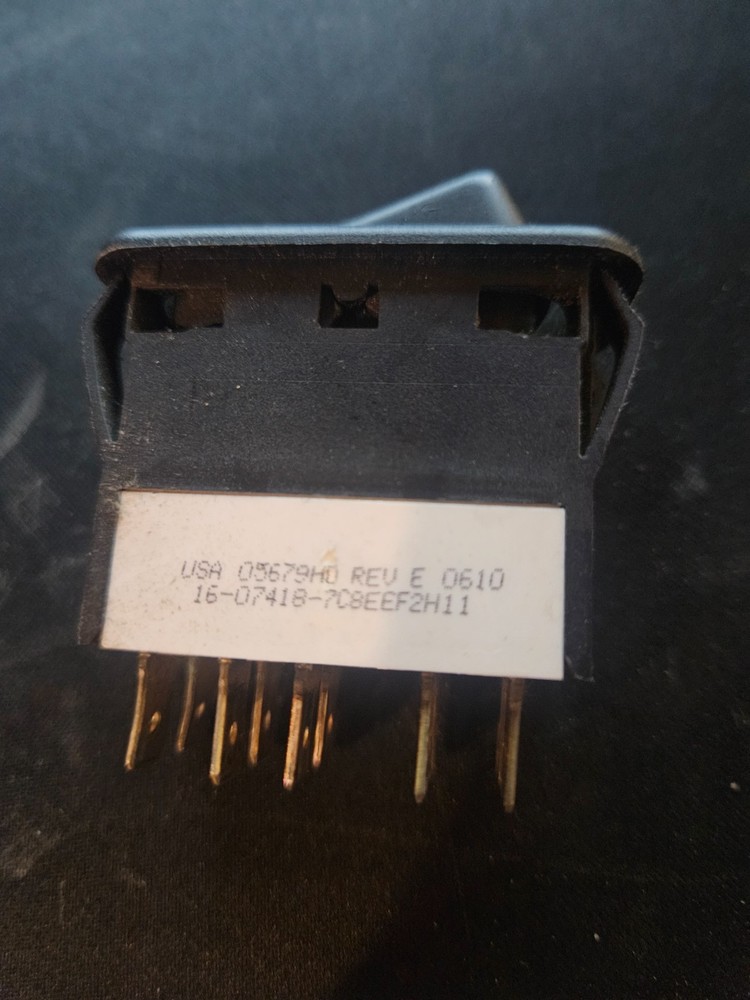 PETERBILT SWITCH, DASH, 16-07418-7C8EEF2H11 ENGINE fan