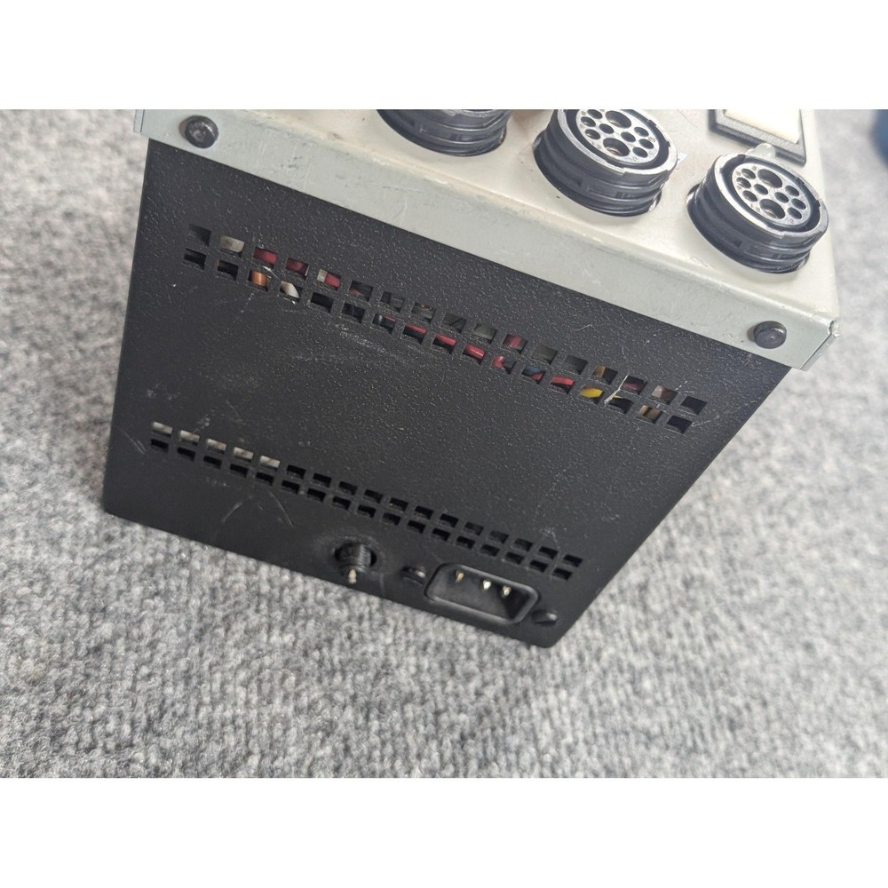 Vintage Dyna-Lite M1000X Power Pack Studio Flash Strobe Lighting Unit