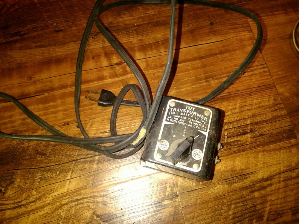 Lot of Five Model Train Transformers