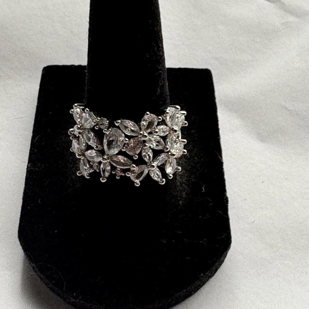 rhinestone statement ring size 8