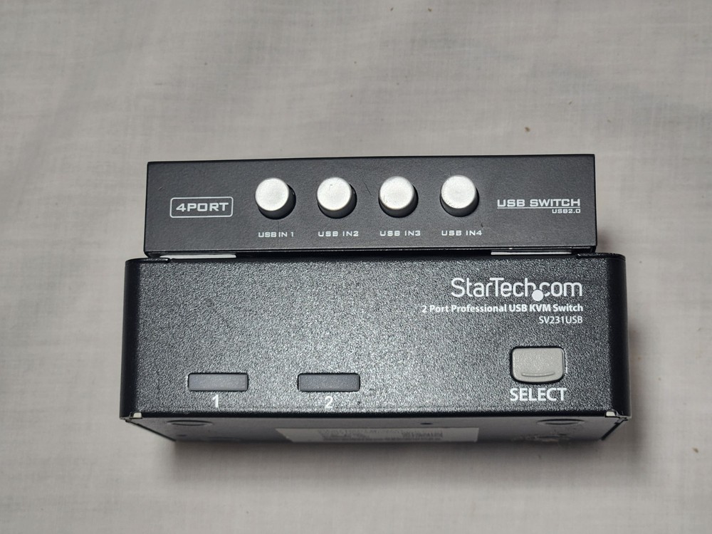 Startech.com 2 Port Professional USB Switch Kit SV231USB WITH 4 Port Attached