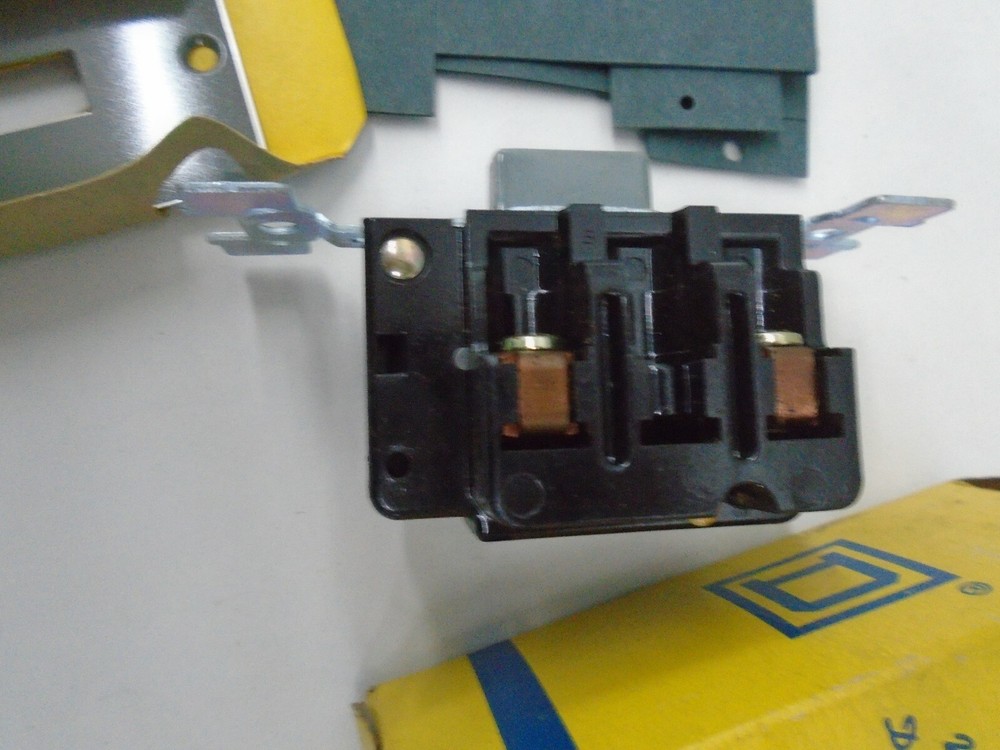 Square D COMPANY CLASS 2510 TYPE KO-3 MOTOR STARTING SWITCH OPEN TYPE W-KEY