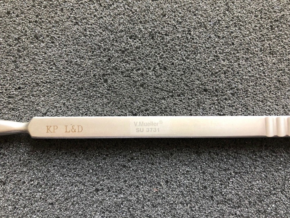 V. Mueller Vein Retractor Ref: SU 3731