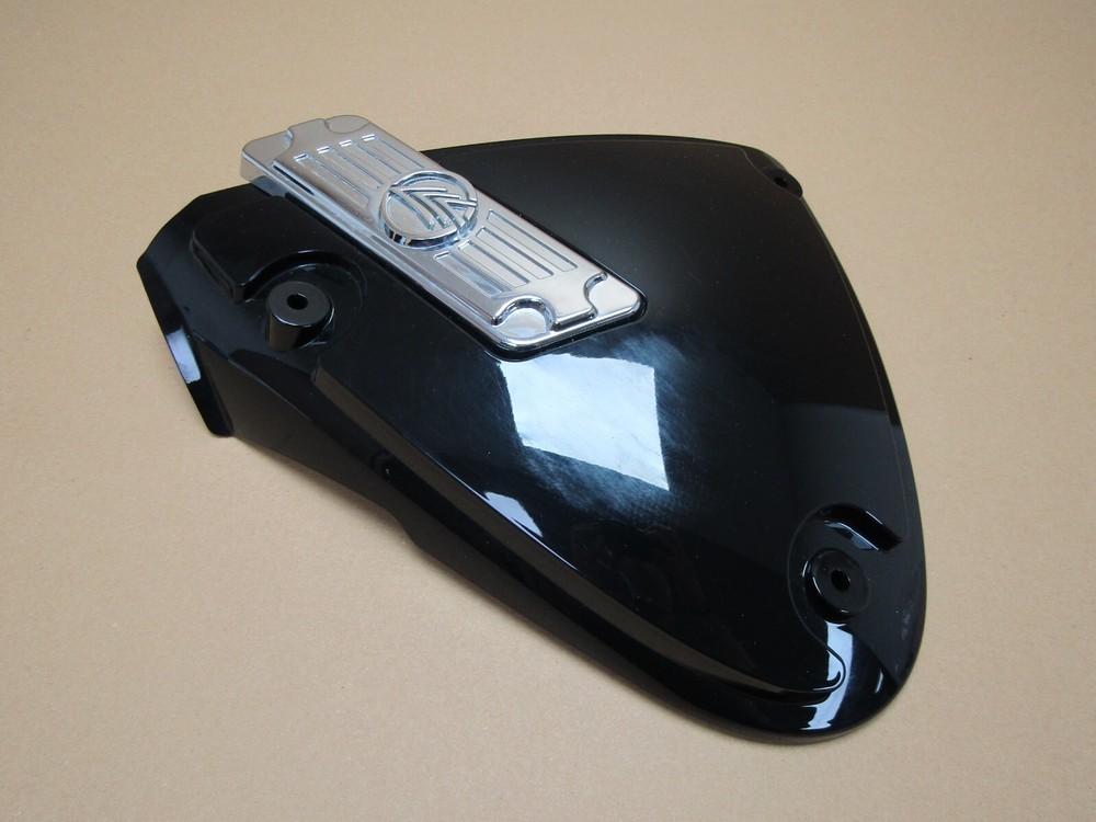 Keeway Superlight 125 E5 2023 1,700 miles right side fairing panel (12237)