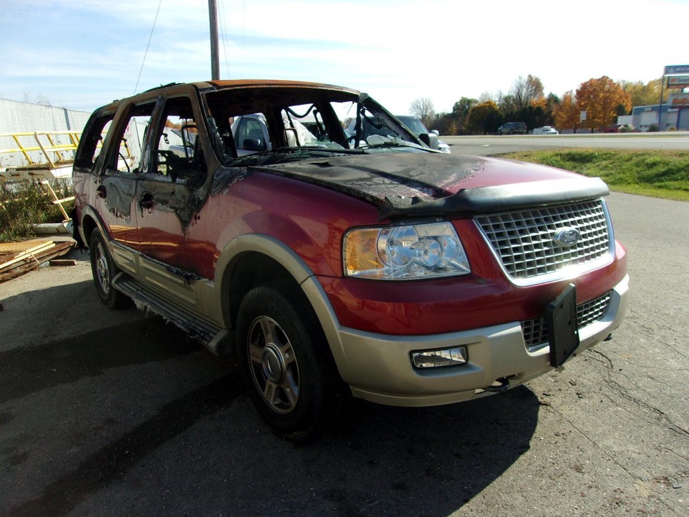 Used Transfer Case Assembly fits: 2005 Ford Expedition Grade B