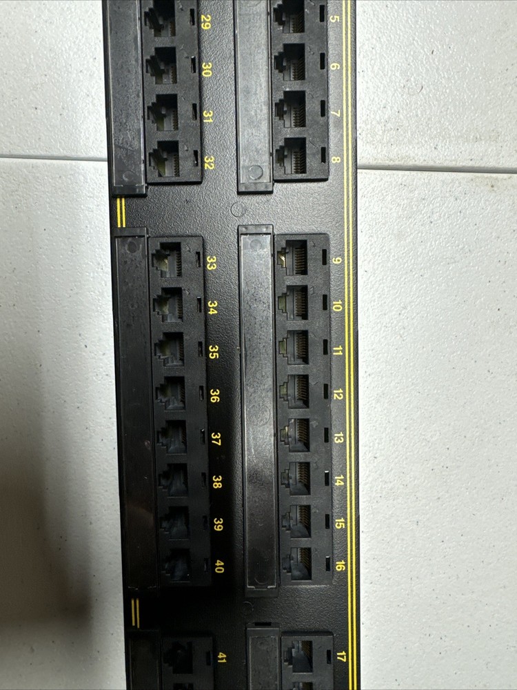 ortronics patch panel 48 port cat 5 OR-85104479