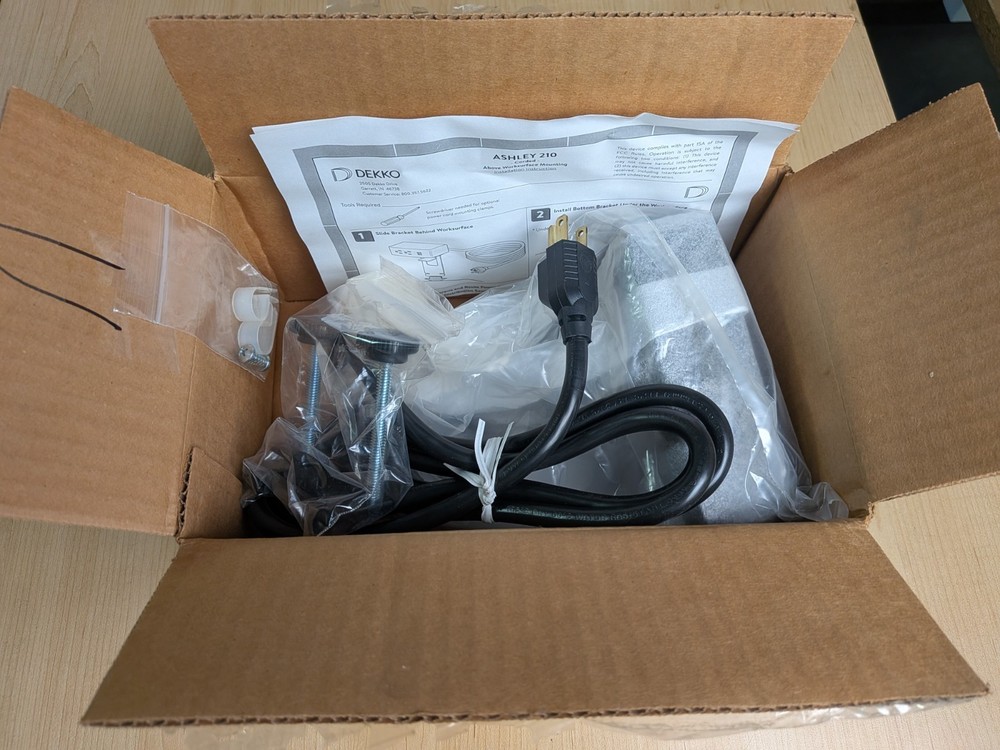 Dekko Ashley 210 Surface Power Module - Black