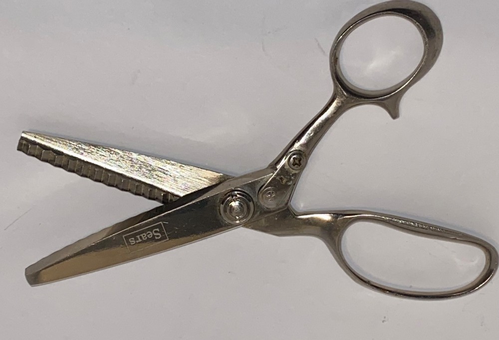 Sears Pinking Shears Scissors Made in Japan model 2115