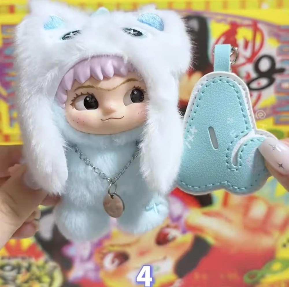 WAKUKU On a Roll Plush Keychain Blind Box – #4 (Confirmed)