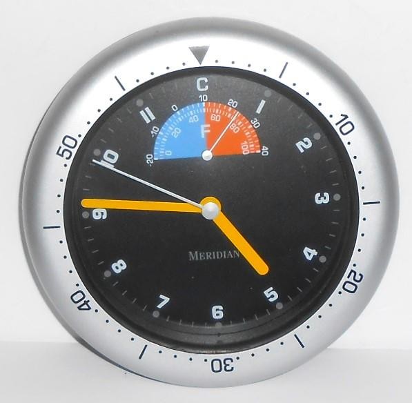 Meridian Quartz Wall Clock Time & Temperature 7" Too Cool! S21