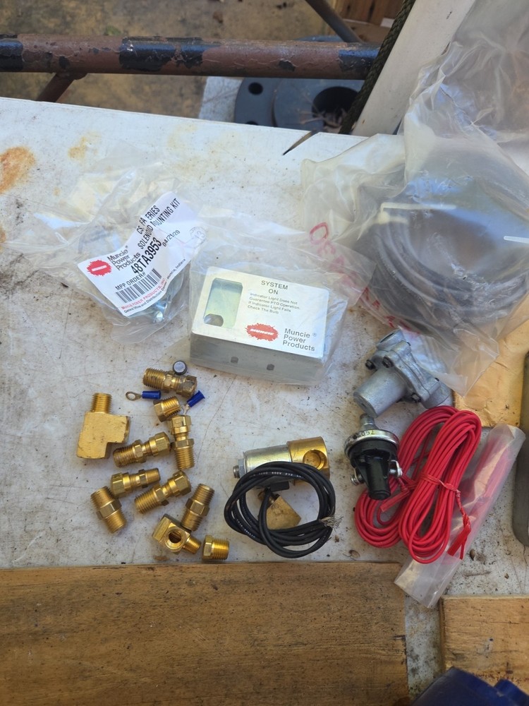 Muncie PTO, CS8B-U6807, With Accessories