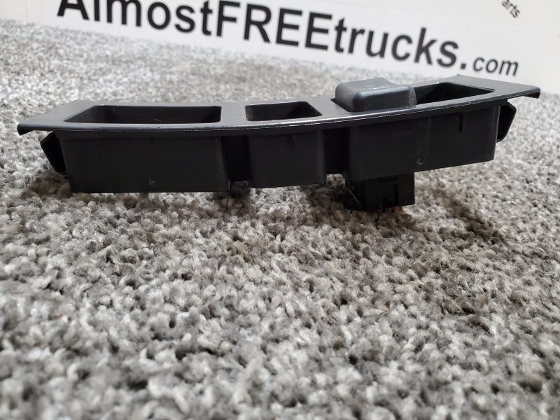 Volvo SWITCH PANEL Dash Panel 3175616 - FREE SHIPPING