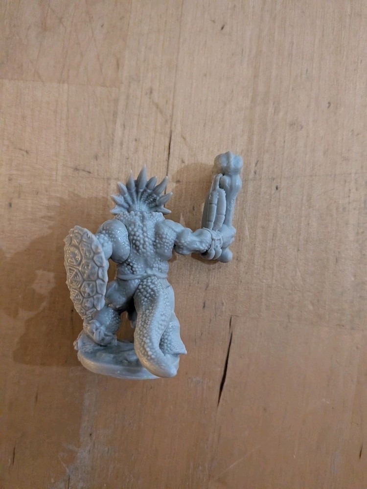 Reaper Bones 4 Lost Valley Thunderfoot Defender