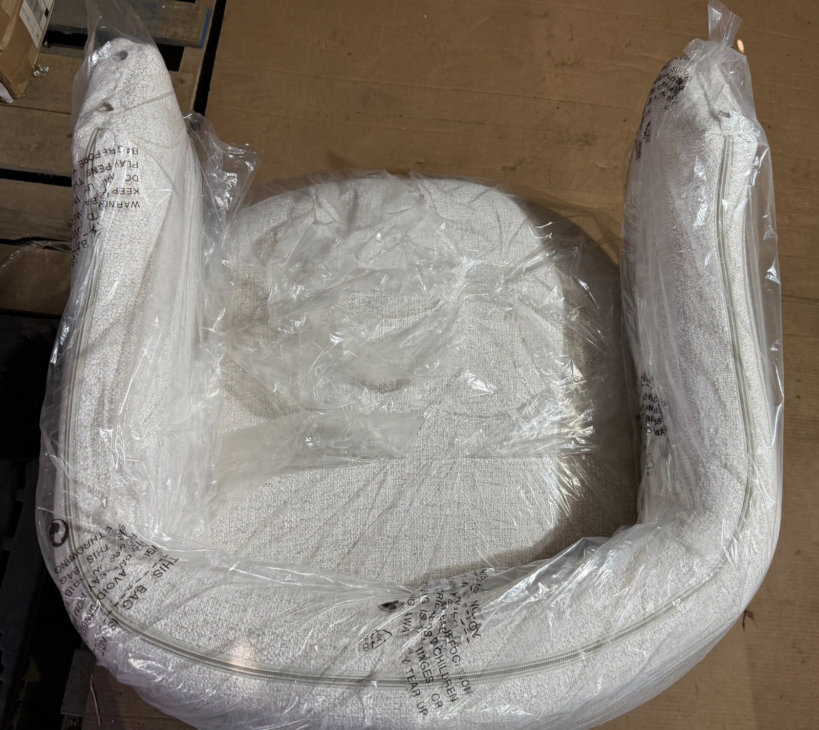 KISLOT Upholstered Barrel Side Dining Chair with Casters, Milk