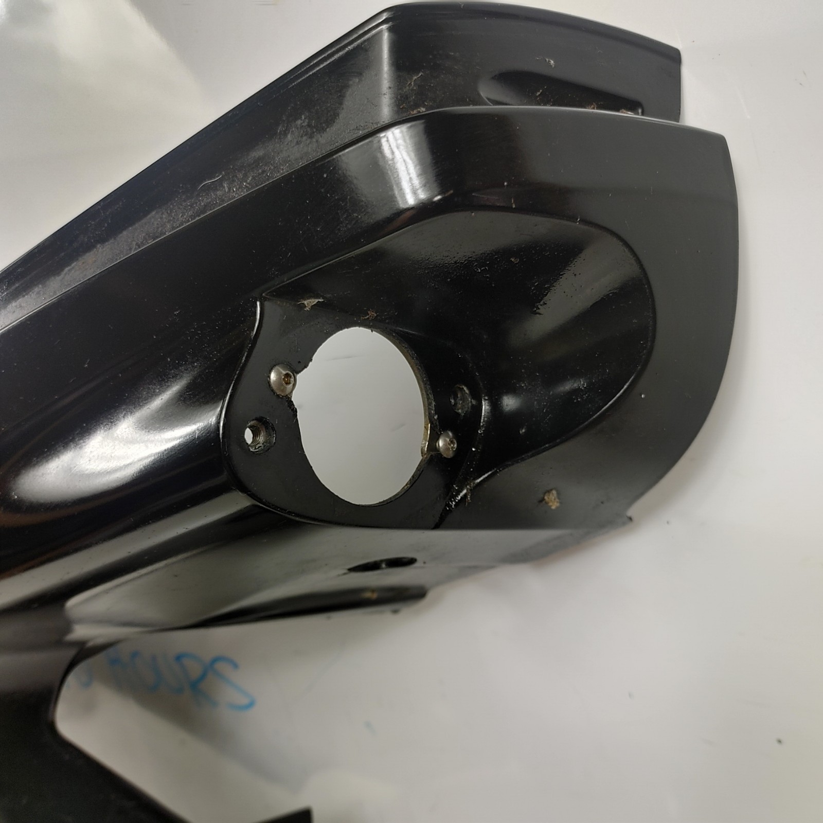 Mercury Fourstroke 150 HP Starboard Side Chap Lower Bottom Cowling 8M0057756