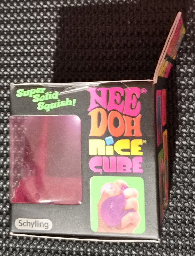 SCHYLLING NEEDOH NICE CUBE 2.25 INCH SUPER SOLID SQUISH PINK NIB