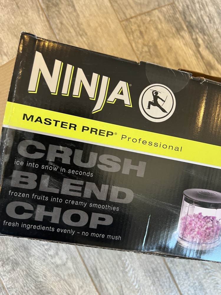 Ninja Master Prep Professional QB1004 40 oz Processing Pitcher 2 Lids Blade New