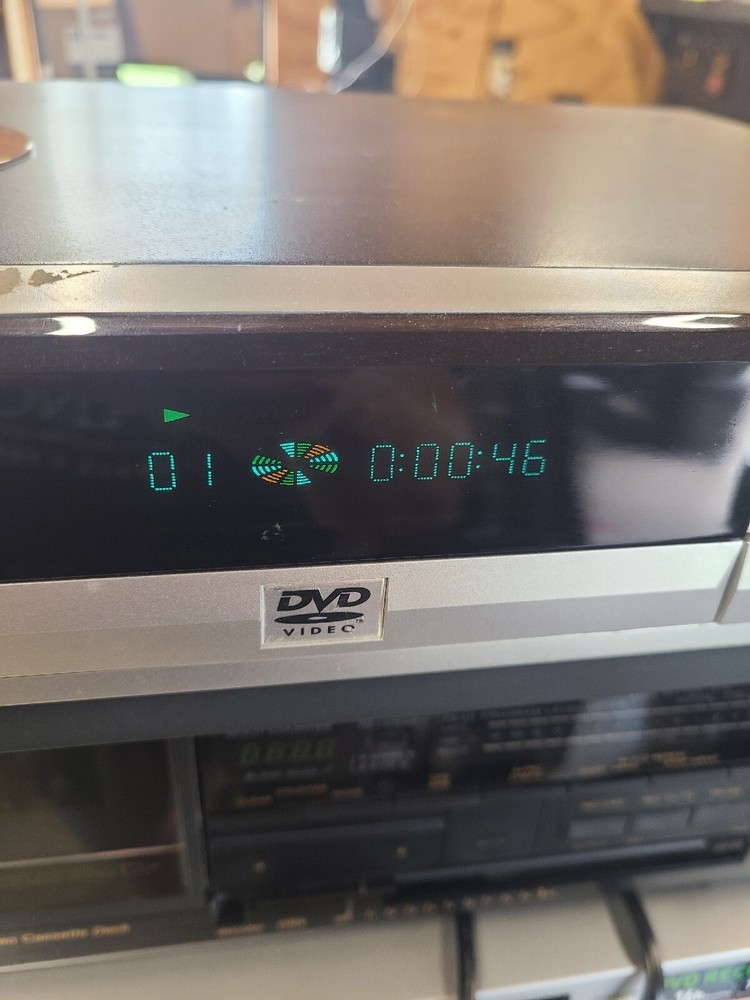 Koss KD250 CD / DVD Player