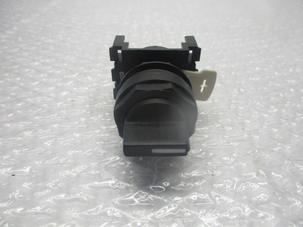 EATON E22B5 SER.A1 SELECTOR SWITCH NSNP