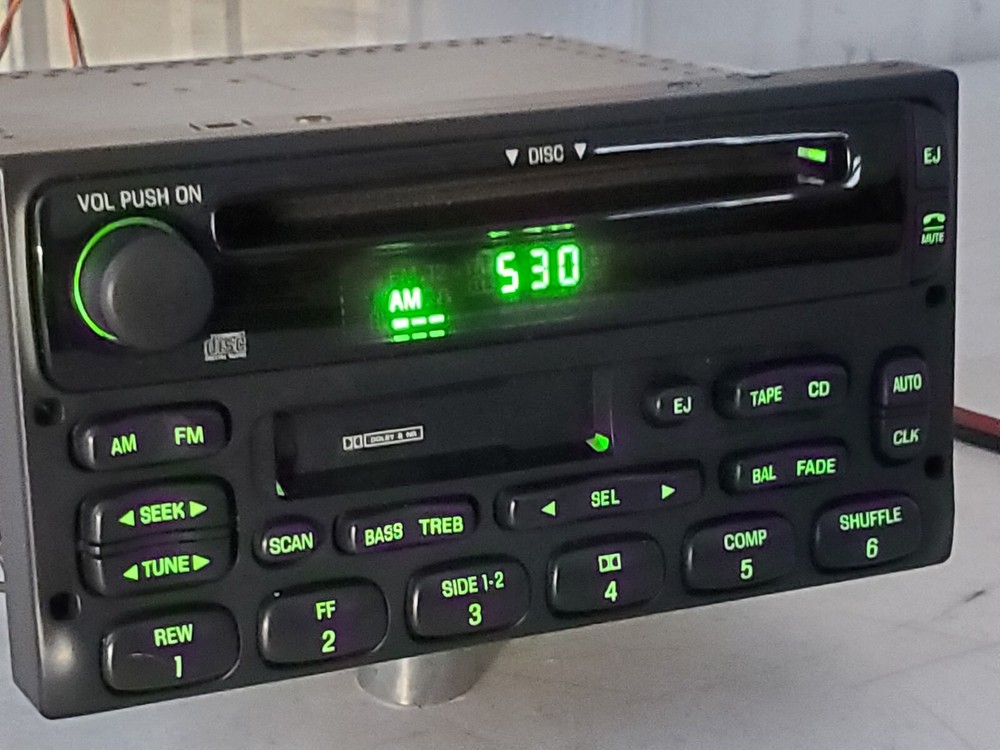 1998-2003 Ford F150 Ranger Explorer Excursion E-Van Radio CD OEM- XL2F-18C868-BB