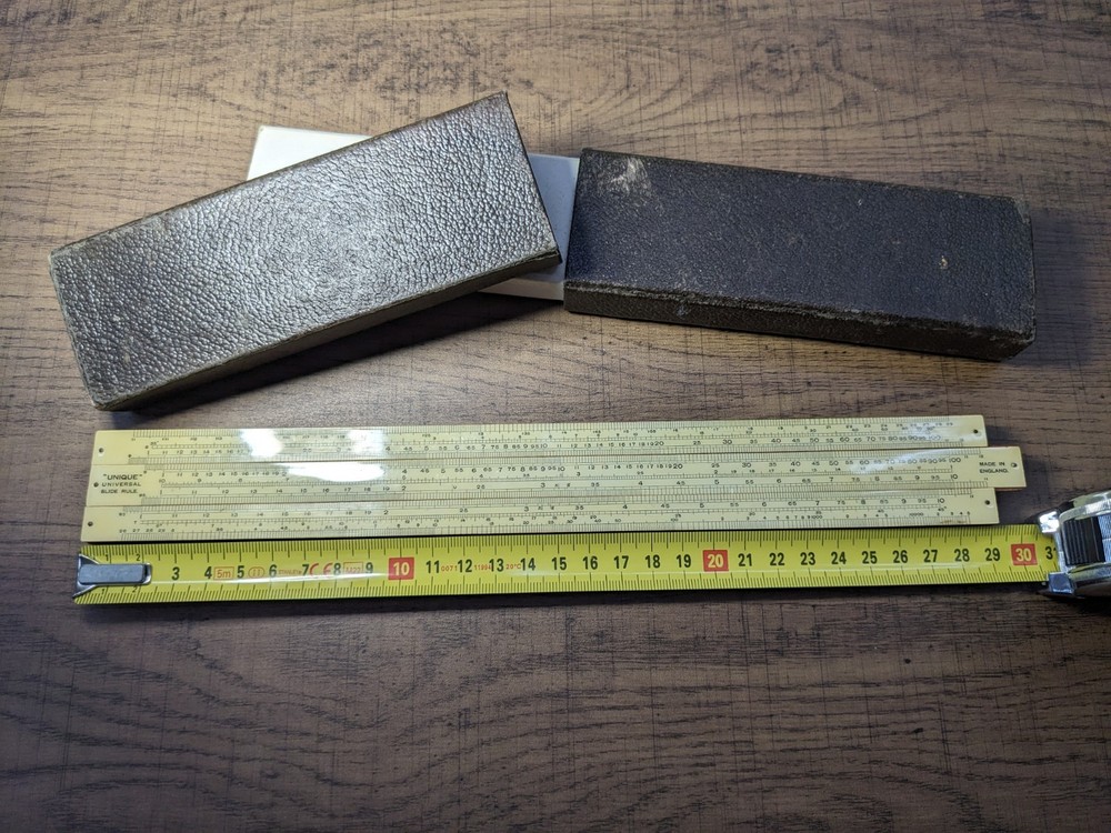 Vintage Unique Engineer Universal Slide rule