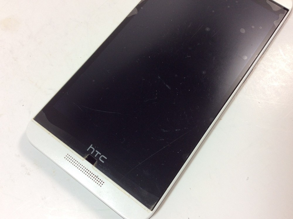 Lot Cell Phones Untested