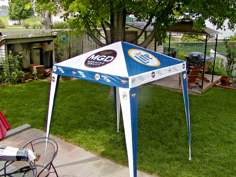 MILLER LITE 5' X 5' TAILGATE CANOPY