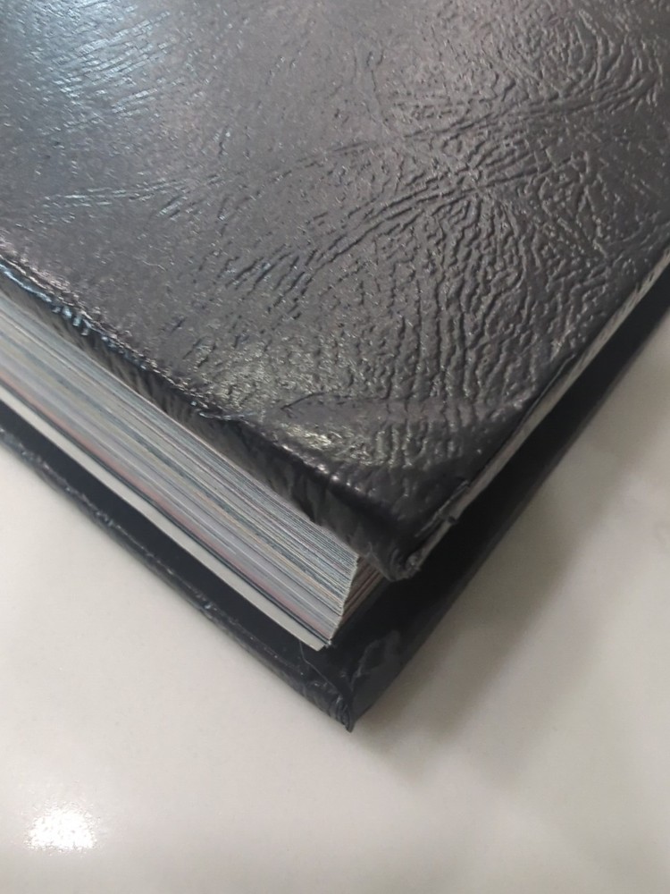 KISS Book KISSTORY USED Nice Ships Free DRGLAS