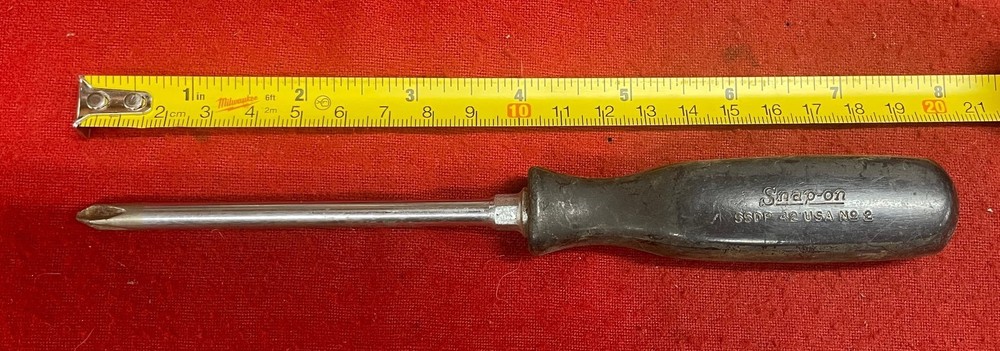 Snap-on Tools No. 2 Phillips Screwdriver Black Handle - SSDP42No 2 USA