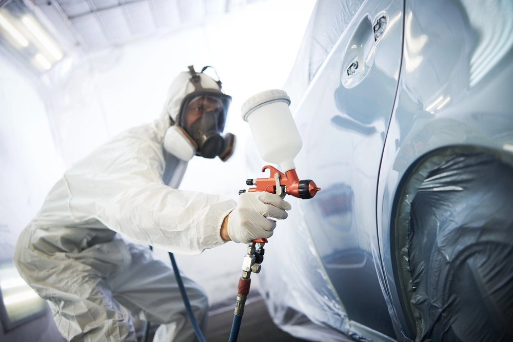 Dynamic Refinish HS 2:1 Clearcoat & Medium Activator (7. 5 Ltr. Kit)