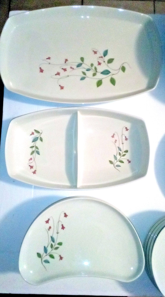 Mid century Winsome Franciscan China
