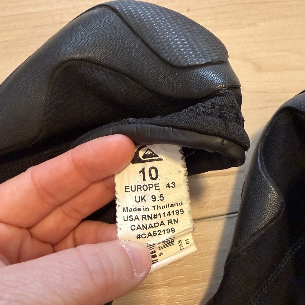 Quicksilver Synchro Reefboot 1mm Size 10 Surfing Wetsuit