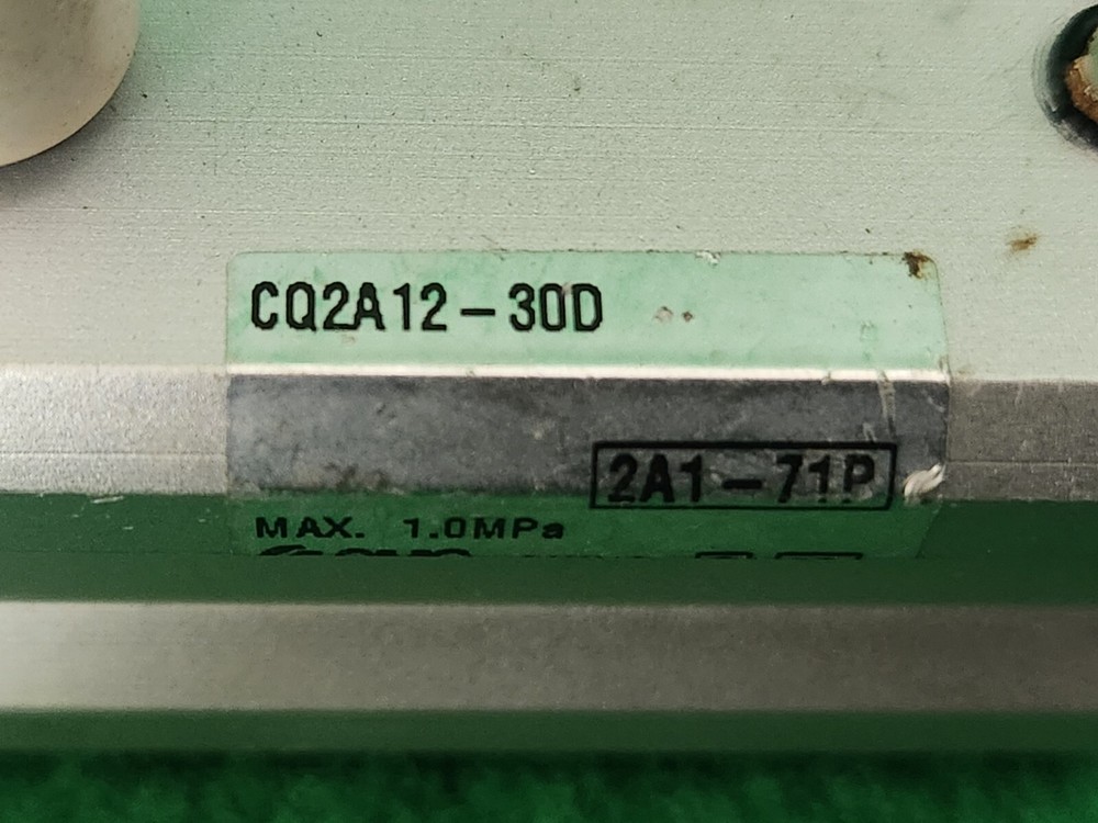 SMC CQ2A12-30D Cylinder, USED