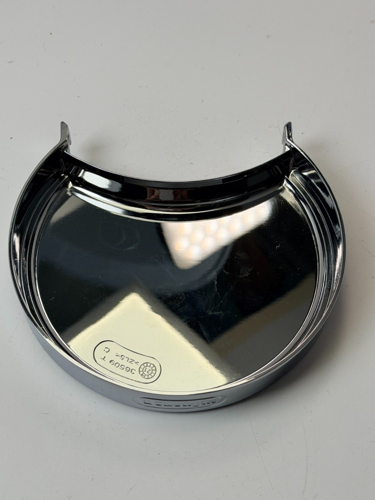 De'longhi Nespresso ENV155BAE Silver Vertuo Plus C Adjustable Cup Support