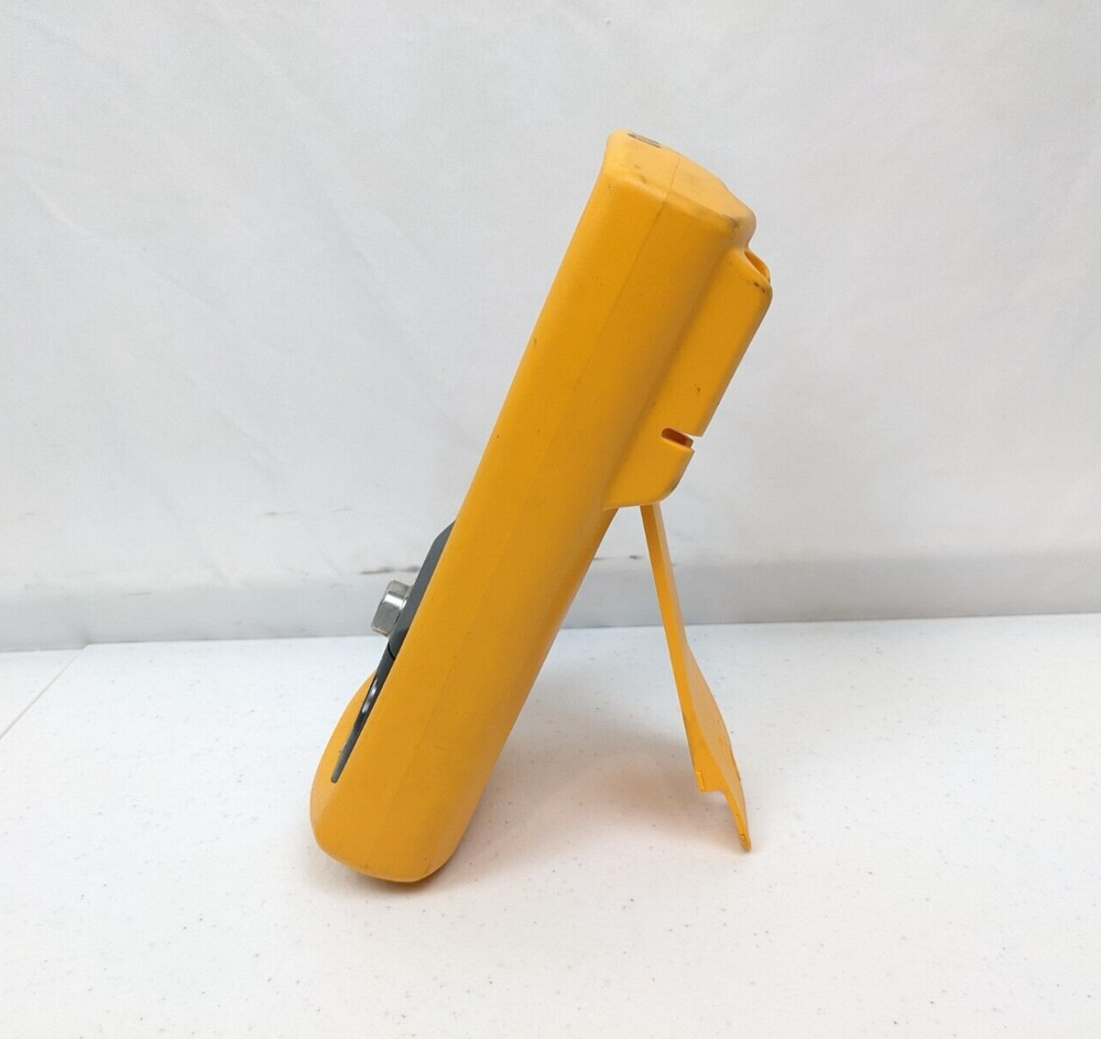 Fluke 717 100G Pressure Calibrator
