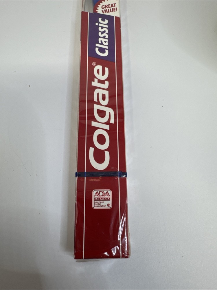 Vintage Colgate Classic Toothbrush 41 Medium Full Head
