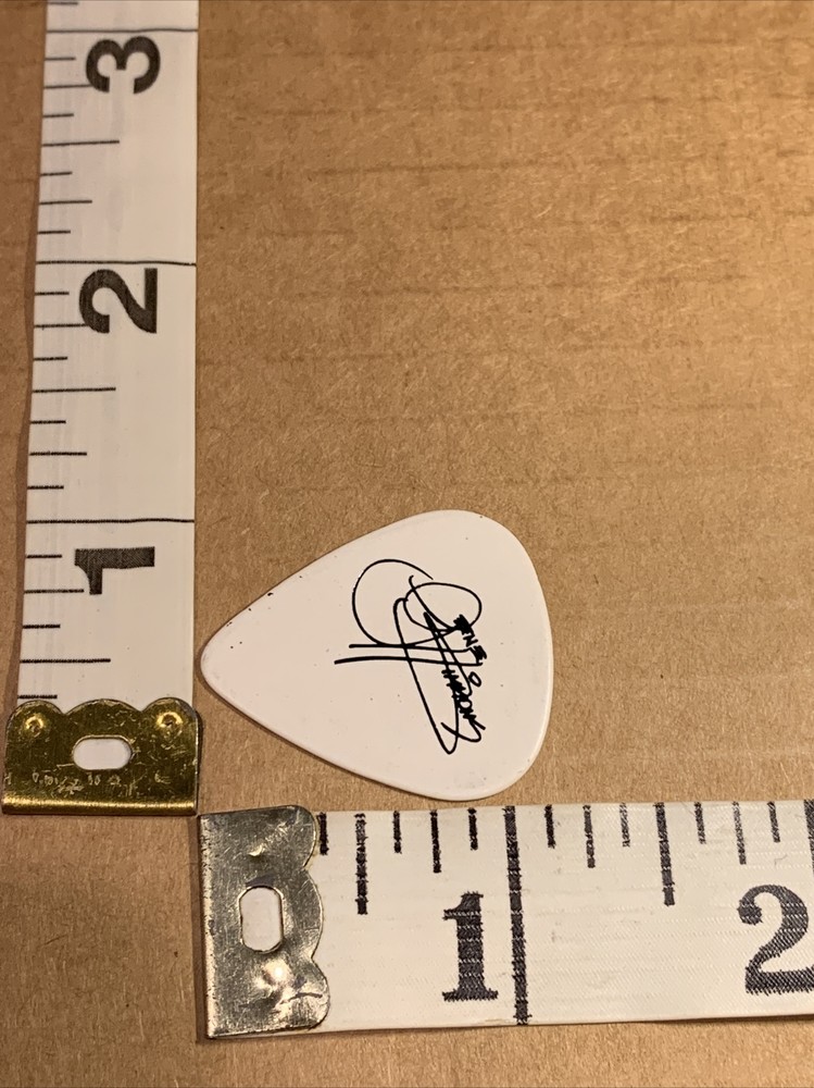 Vintage KISS 2014 Kruise IV Tour Guitar Pick,GENE SIMMONS Guitar Pick KISS Pick